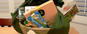 Pretty Vegan Gift Basket! Pretty Vegan Gift Basket!
